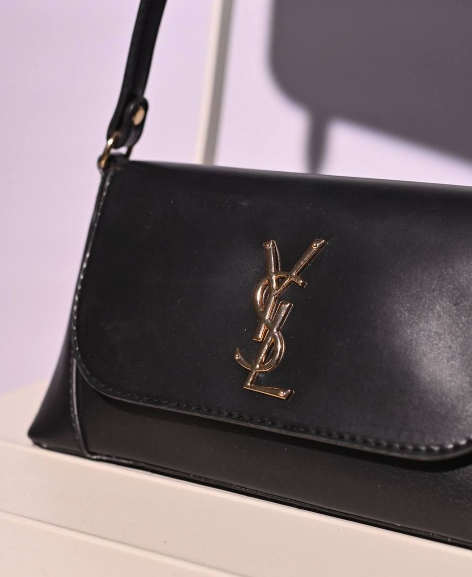 Noir Belle Mini Bag