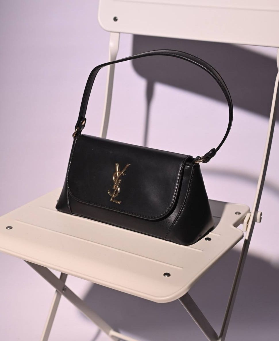 Noir Belle Mini Bag
