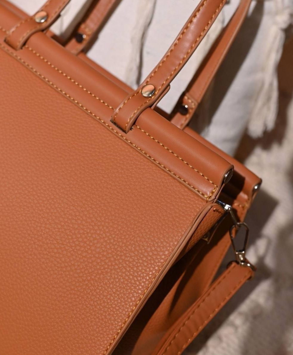 Noir Executive Tote